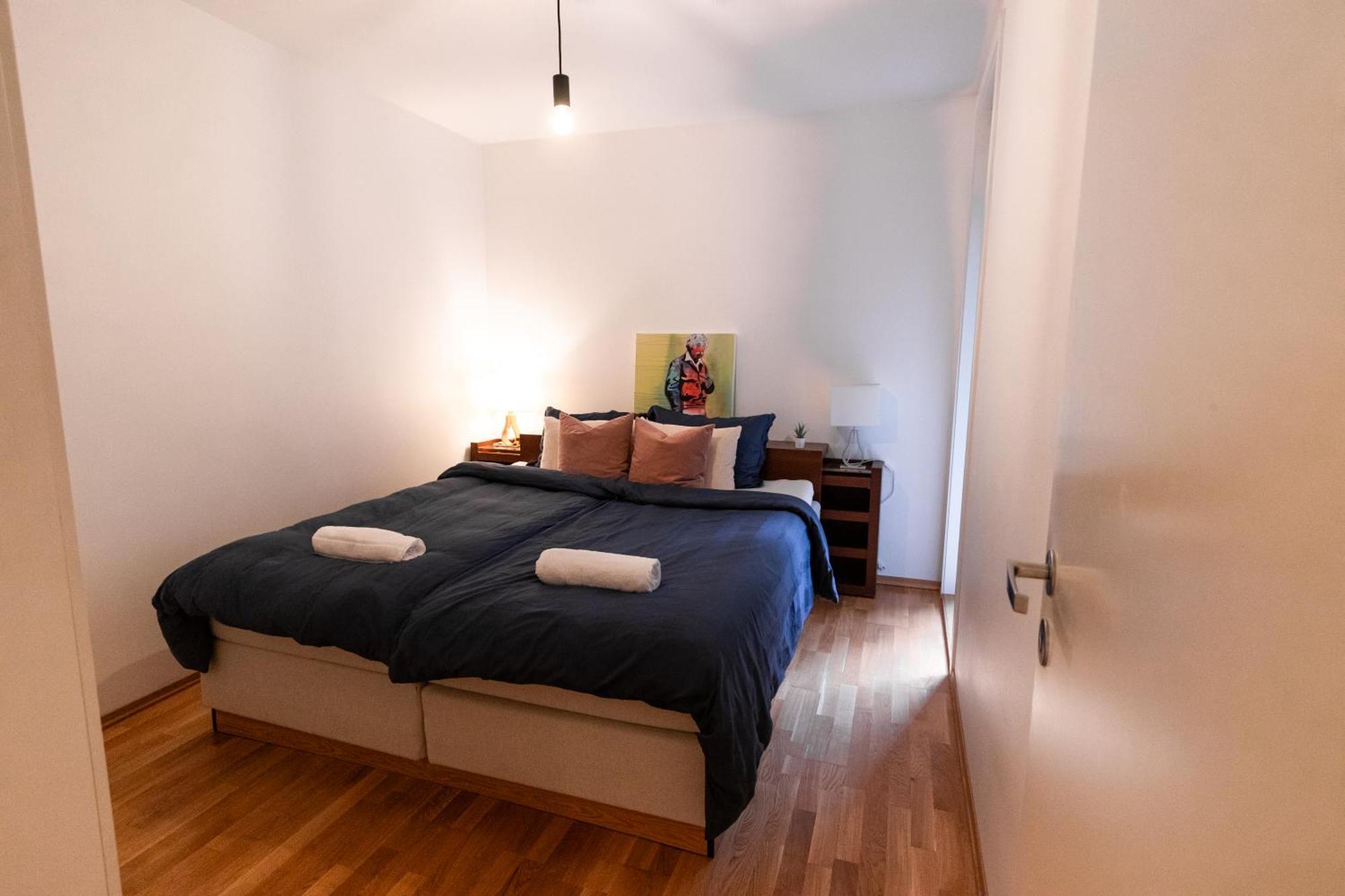 Modern Comfort In The Heart Of Берген Екстериор снимка